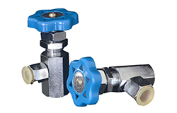 我們知道任何產(chǎn)品在使用中或多或少都會(huì)出現(xiàn)磨損現(xiàn)象，就拿液壓配件來(lái)說(shuō)，它也是不例外的哦！液壓配件種類繁多，而且在液壓器中難免會(huì)產(chǎn)生磨損，這時(shí)候我們應(yīng)當(dāng)重視其維護(hù)問(wèn)題，不然的話時(shí)間一長(zhǎng)就會(huì)嚴(yán)重影響到設(shè)備的使用，而且我們有必要做好定期檢查工作。下面朝日液壓就帶大家了解一下液壓配件產(chǎn)生磨損的原因，以便你更好的使用液壓配件并及時(shí)維護(hù)它。