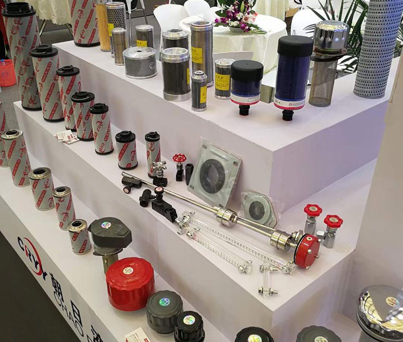 液壓過濾器中常見的就是吸油過濾器、回油過濾器壓力管路過濾器等等，使用過濾器的時候有很多的要求。那液壓過濾器使用有哪些要求？朝日液壓告訴你：